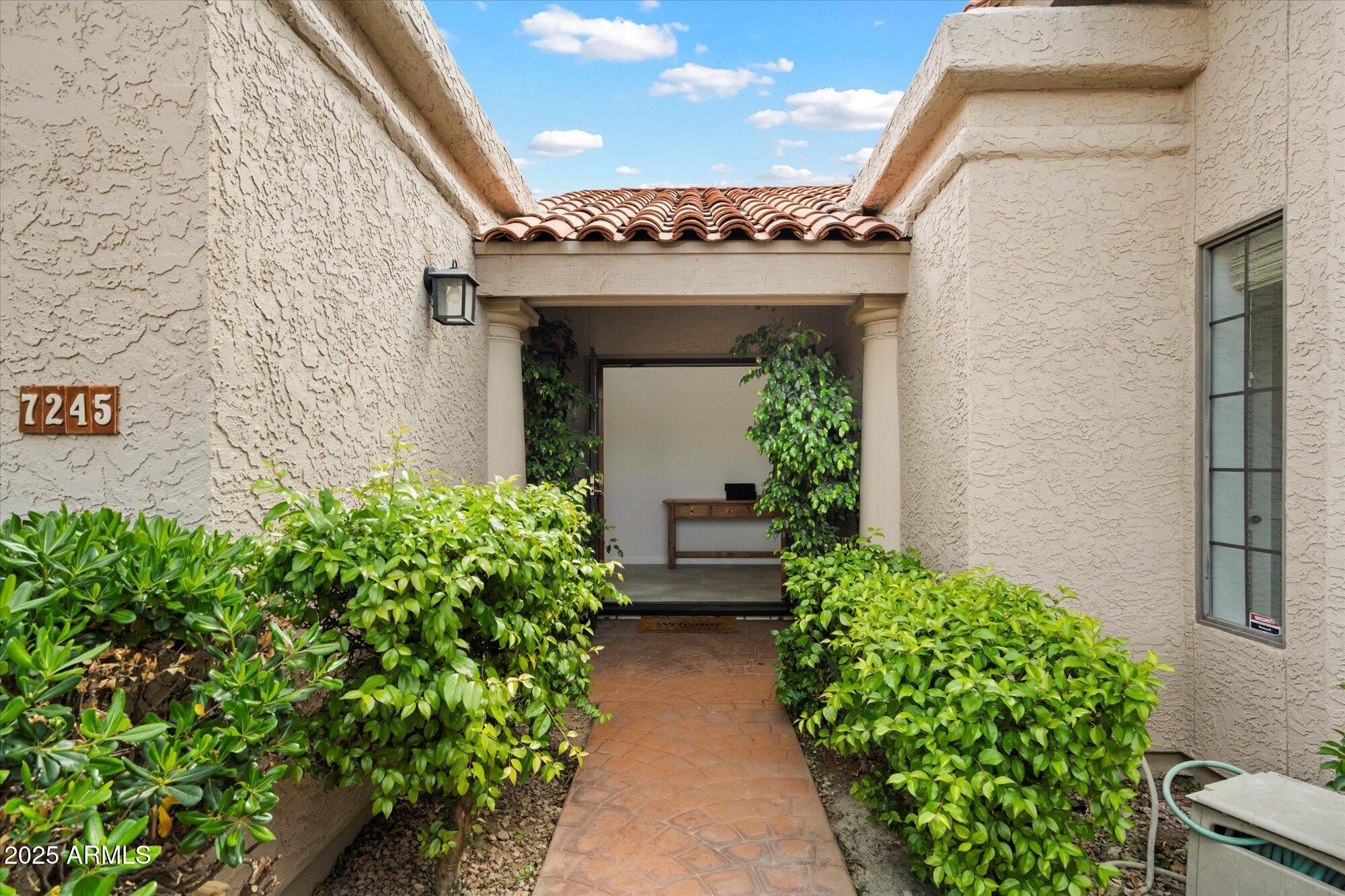 7245 E BUENA TERRA Way