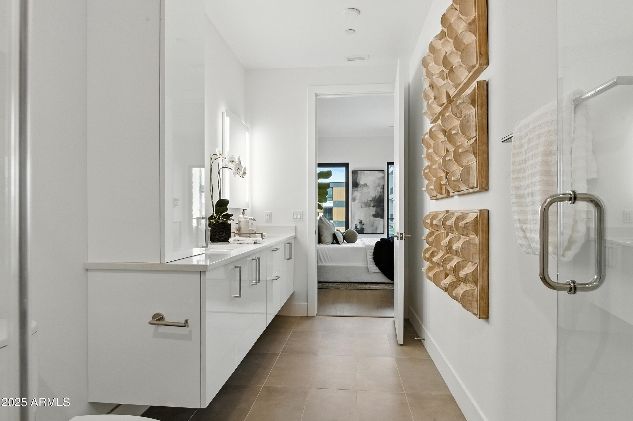 19355 N 73RD Way 4004