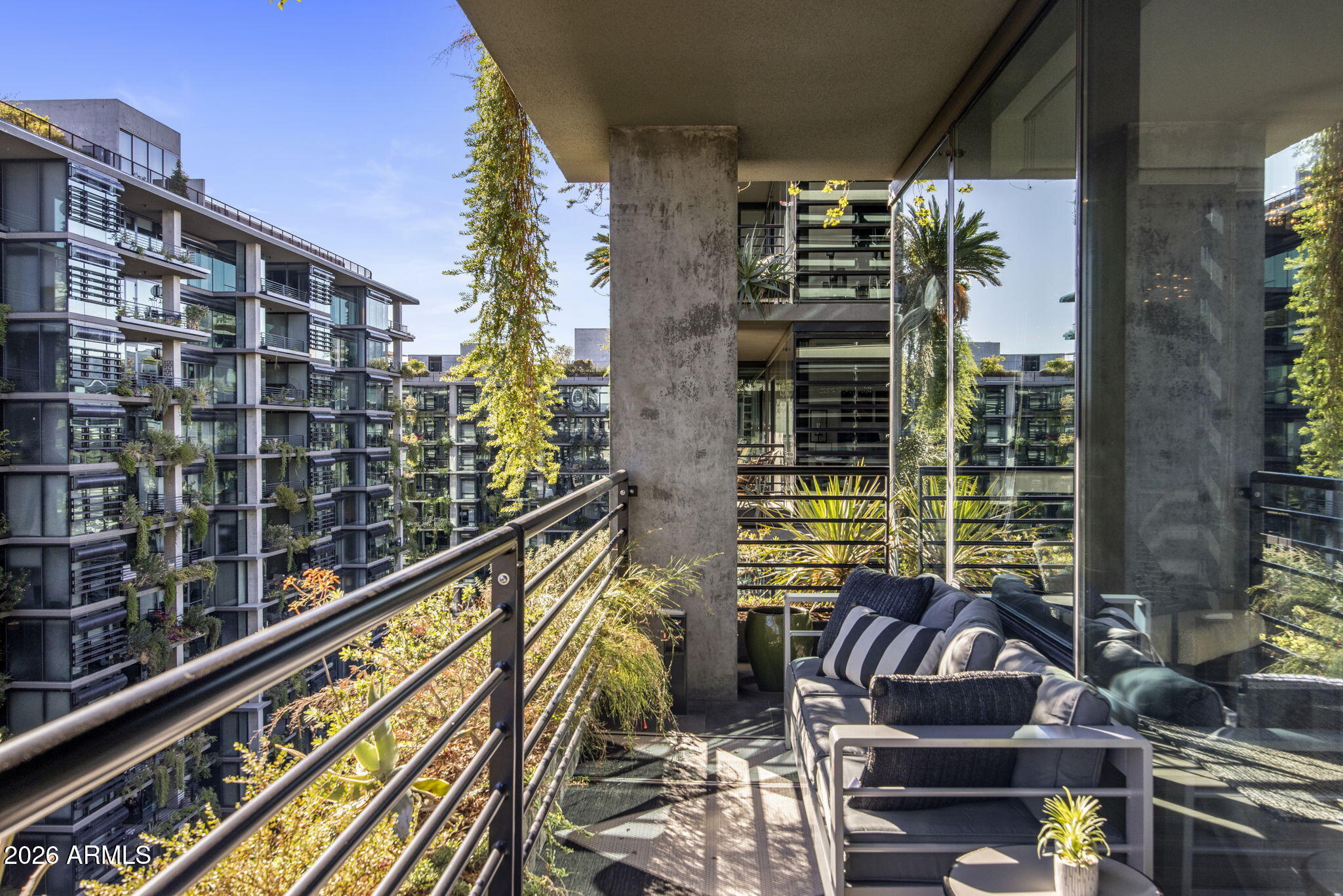 7120 E KIERLAND Boulevard 901