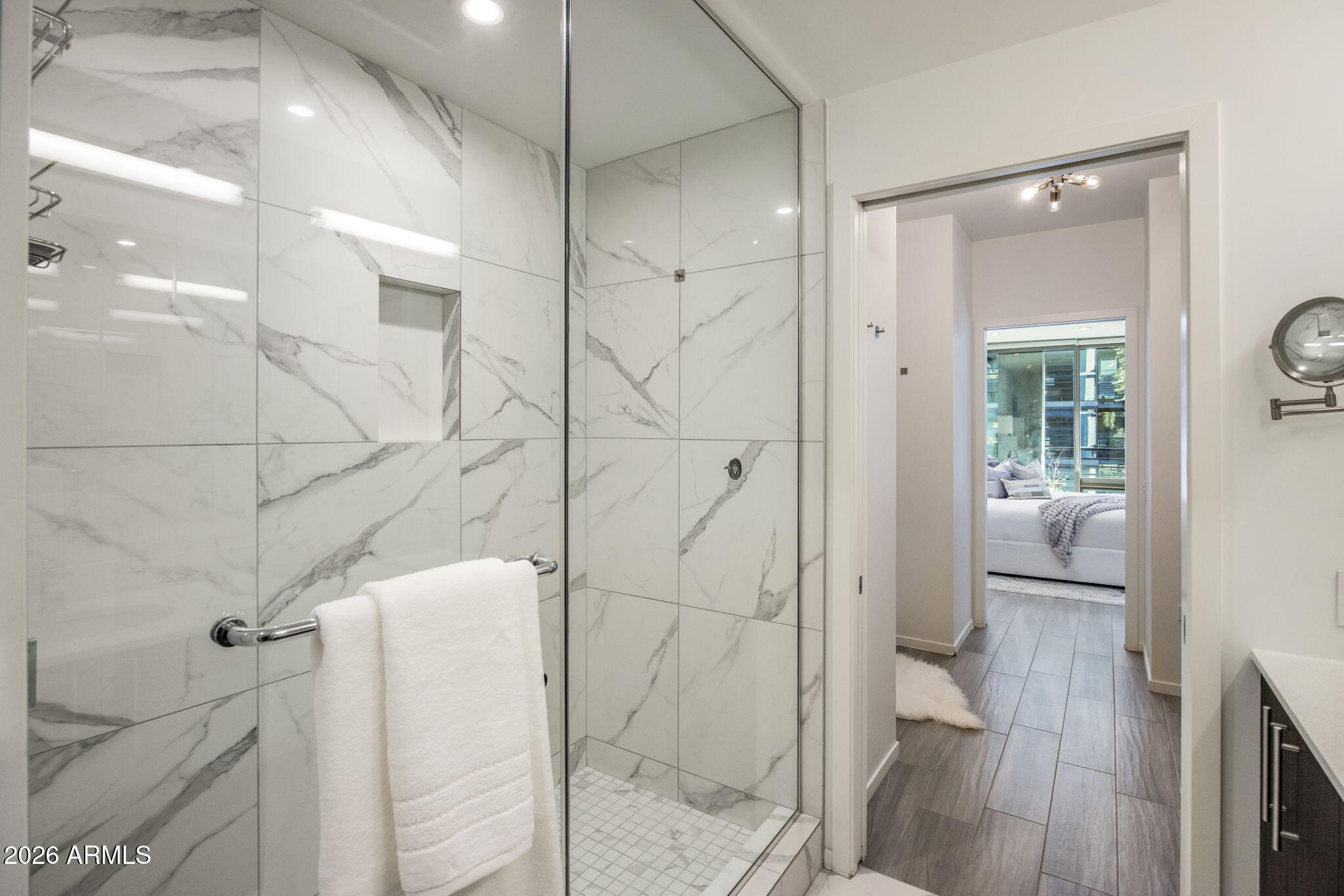 7120 E KIERLAND Boulevard 901