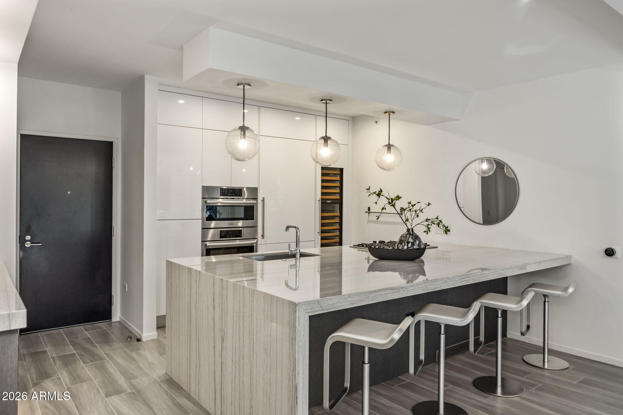 7120 E KIERLAND Boulevard 901