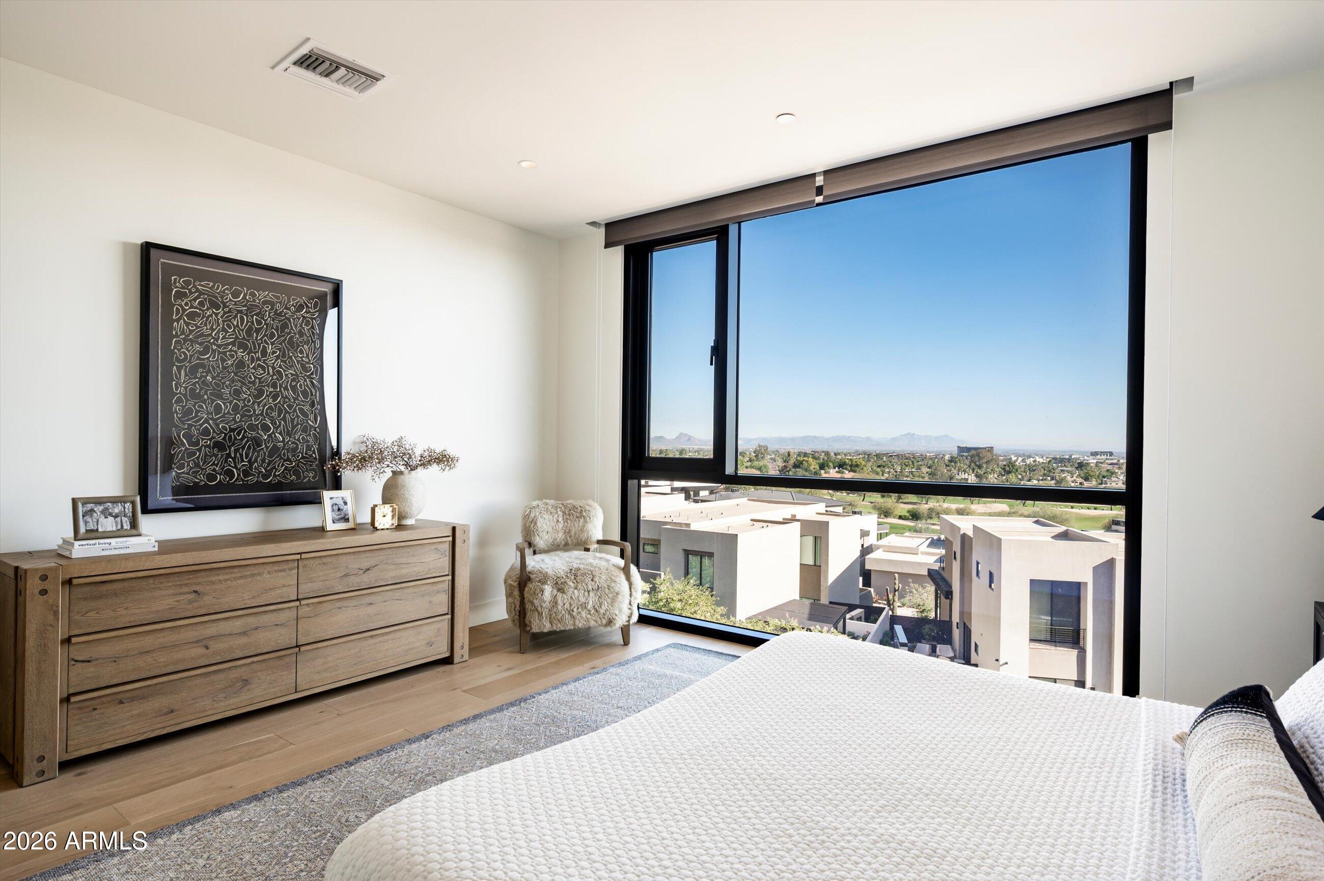 5000 N CAMELBACK RIDGE Drive 410