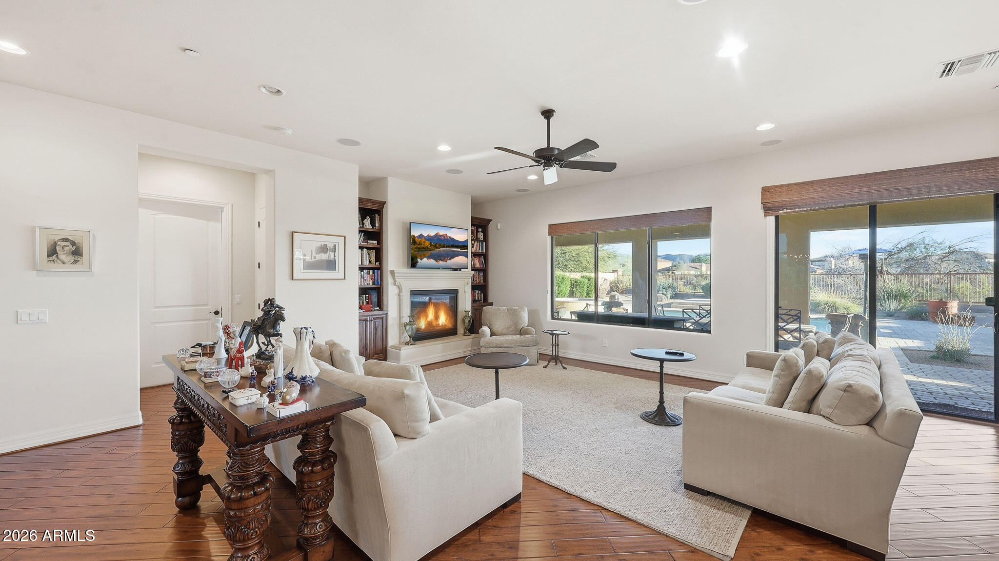 9851 E DESERT JEWEL Drive