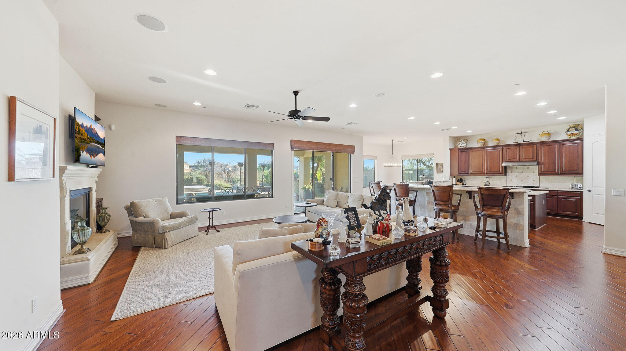 9851 E DESERT JEWEL Drive