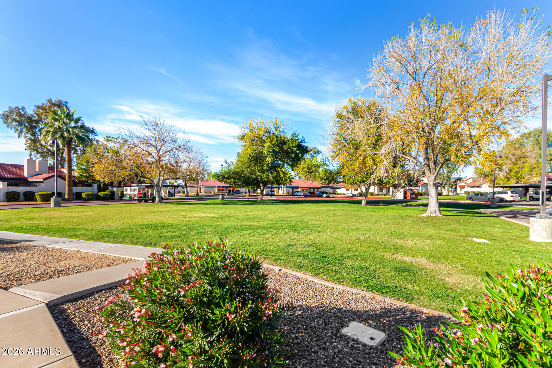 2127 E 10TH Street 4