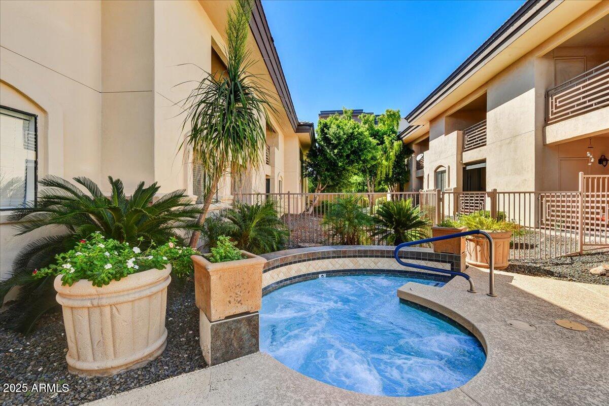 3235 E CAMELBACK Road 218