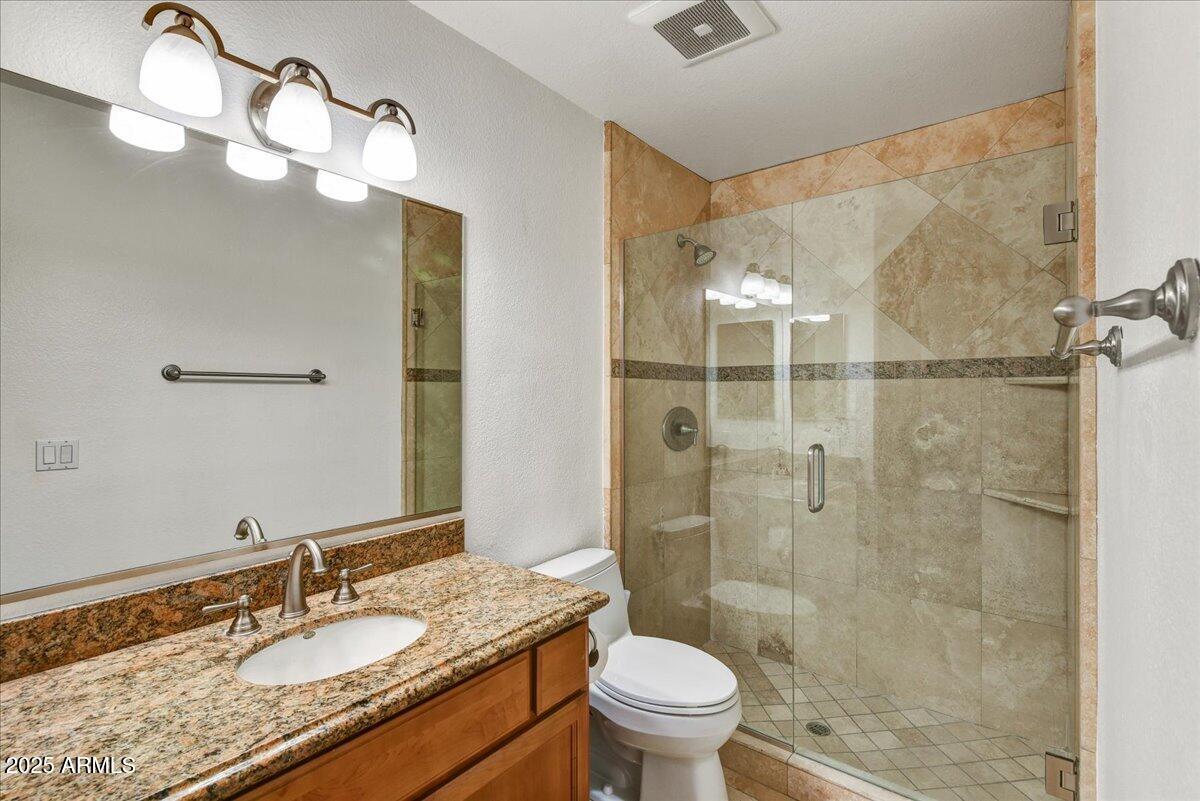 3235 E CAMELBACK Road 218