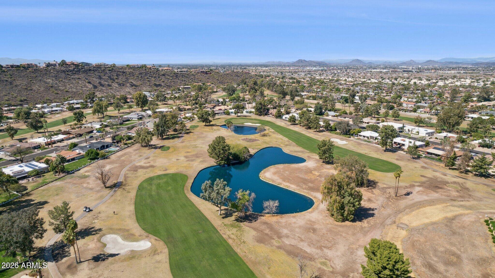 612 E BROOK HOLLOW Drive