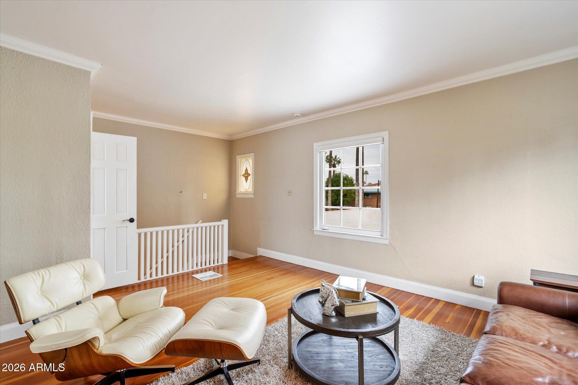 118 E Palm Lane