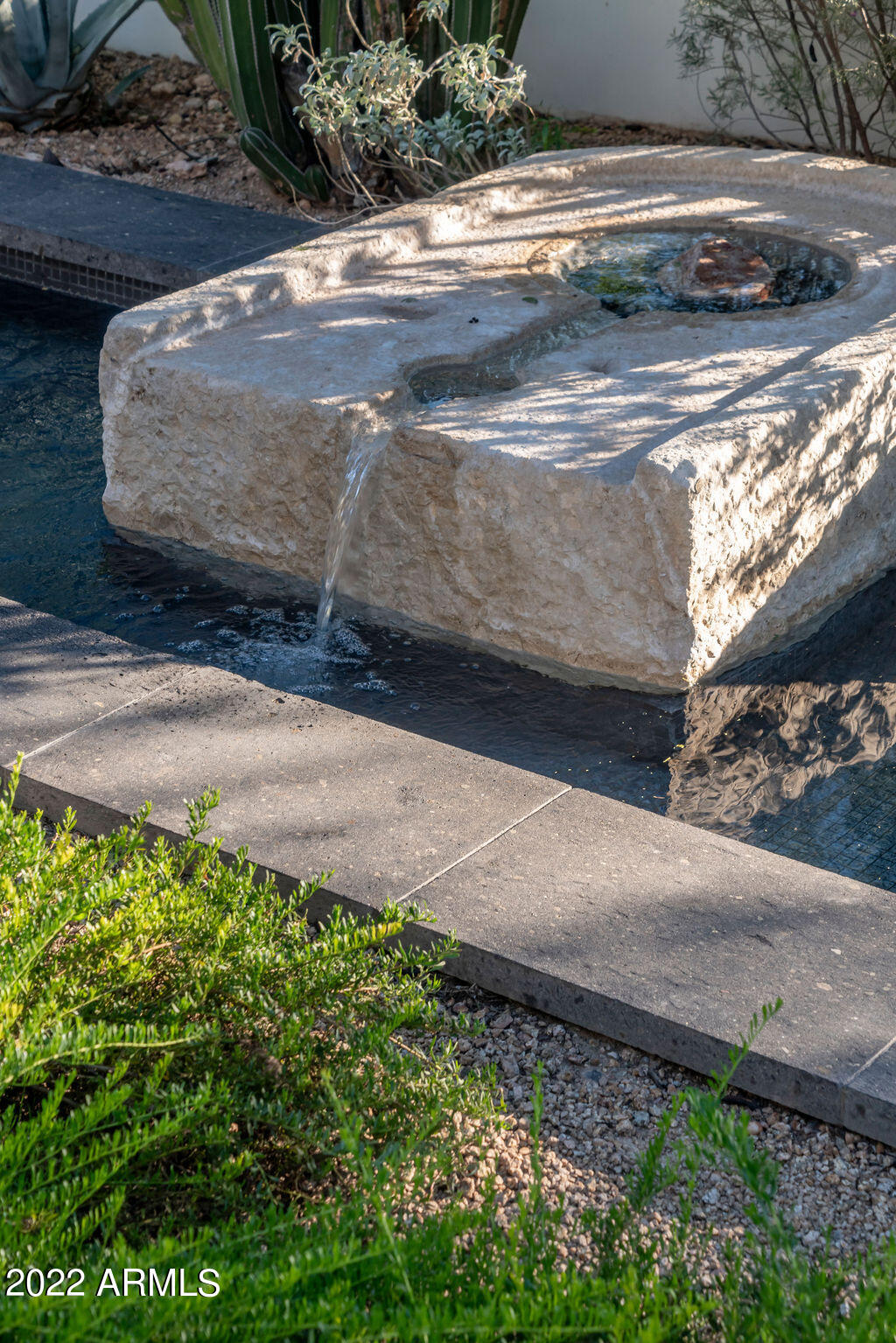 6723 N DESERT FAIRWAYS Drive