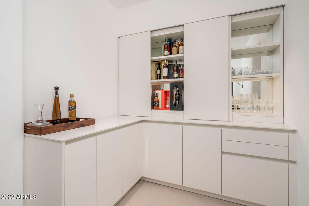 6723 N DESERT FAIRWAYS Drive