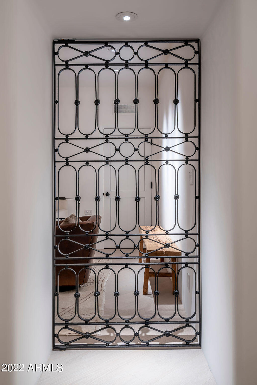 6723 N DESERT FAIRWAYS Drive