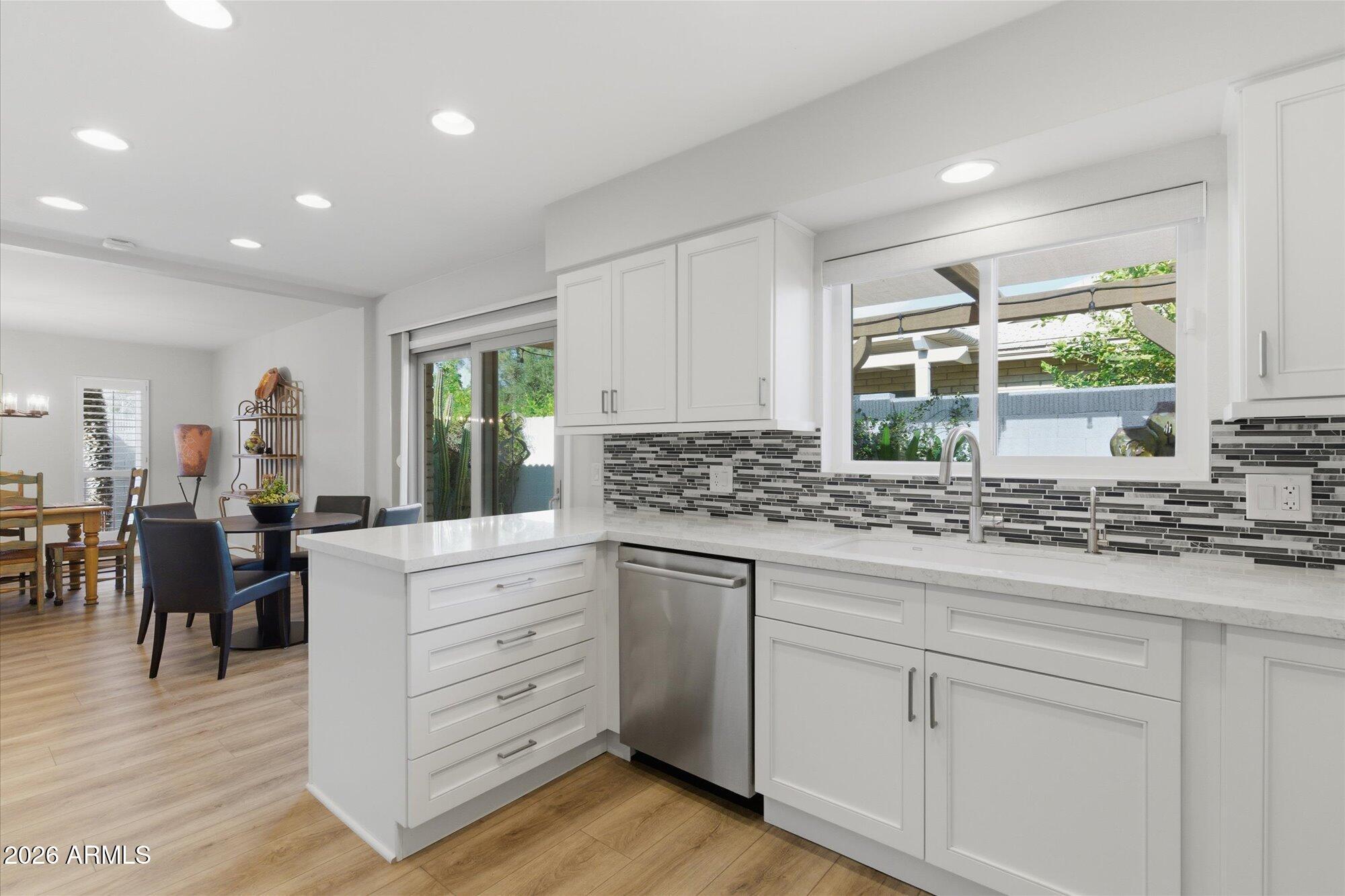 7512 N DEL NORTE Drive