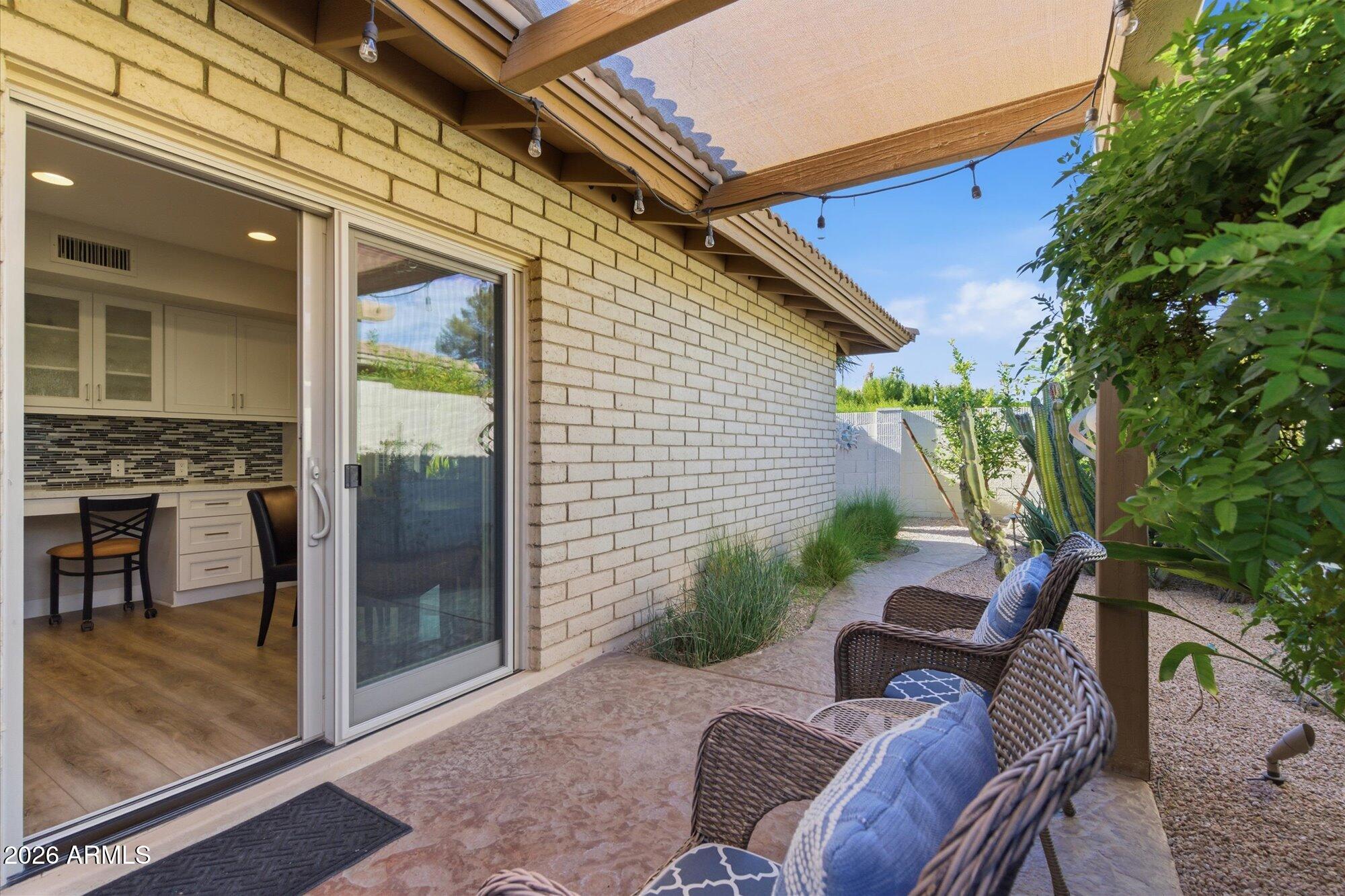 7512 N DEL NORTE Drive