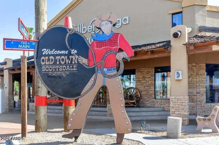 4610 N 68TH Street 432