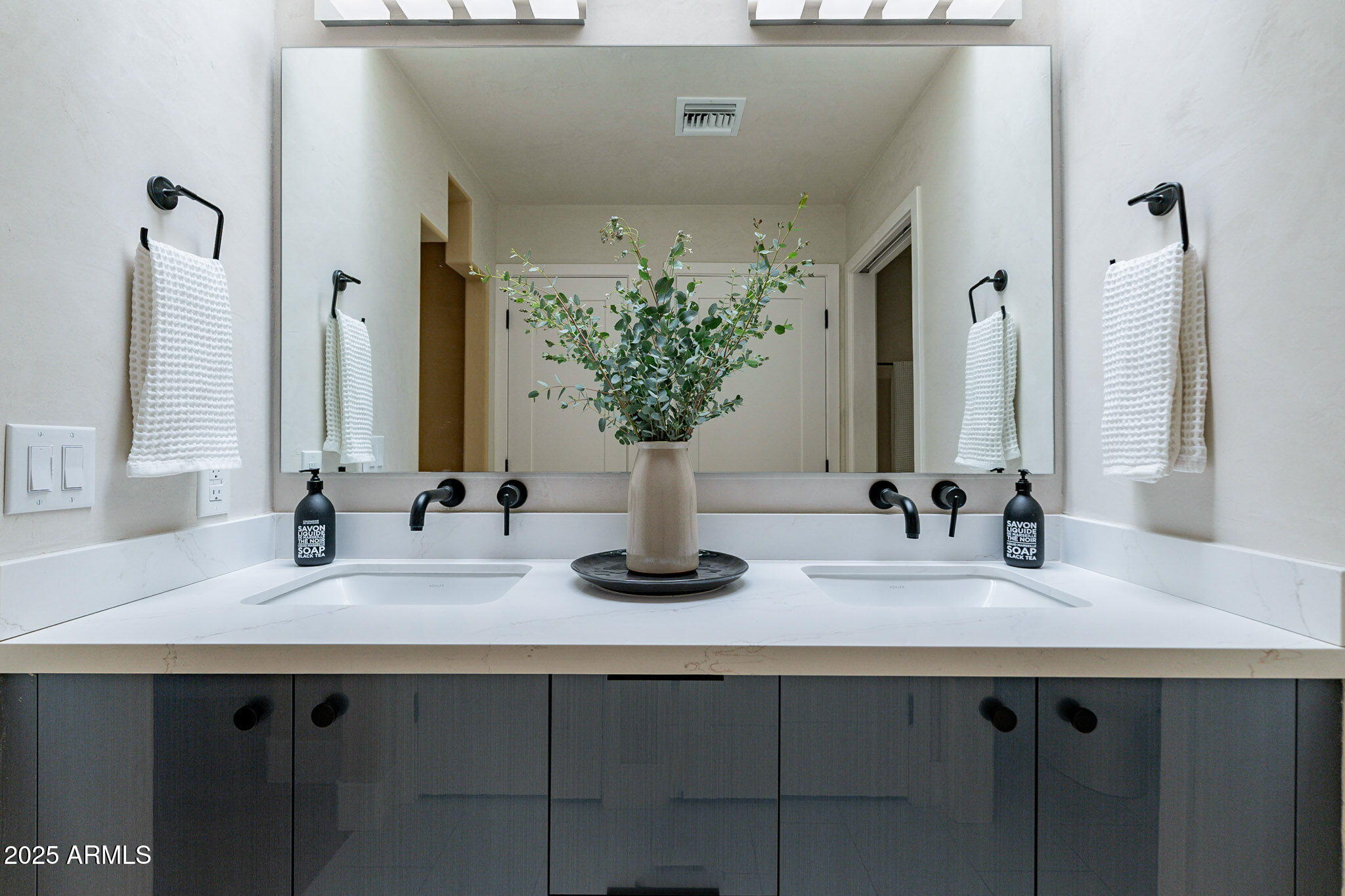 6411 S RIVER Drive 6