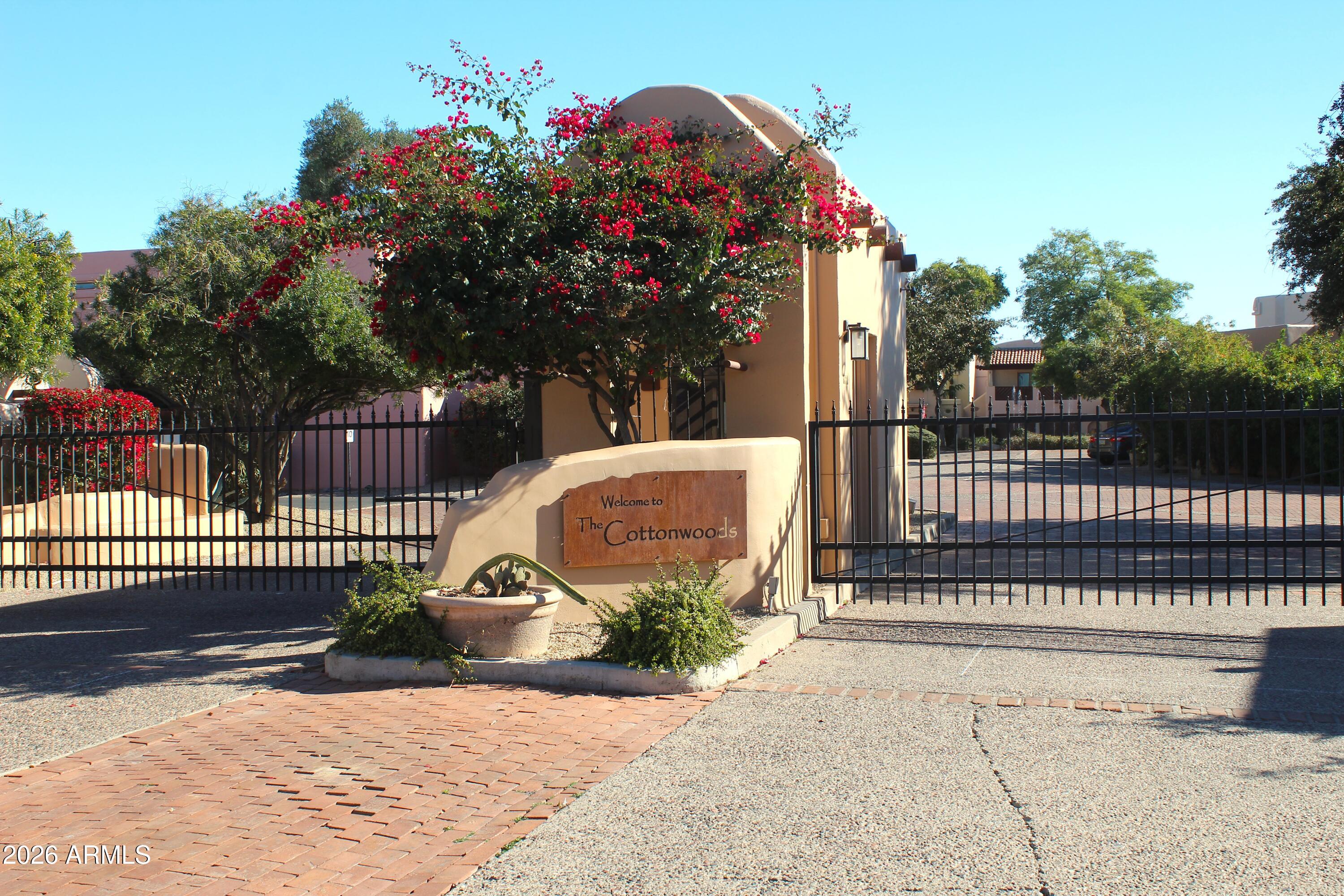 6411 S RIVER Drive 6