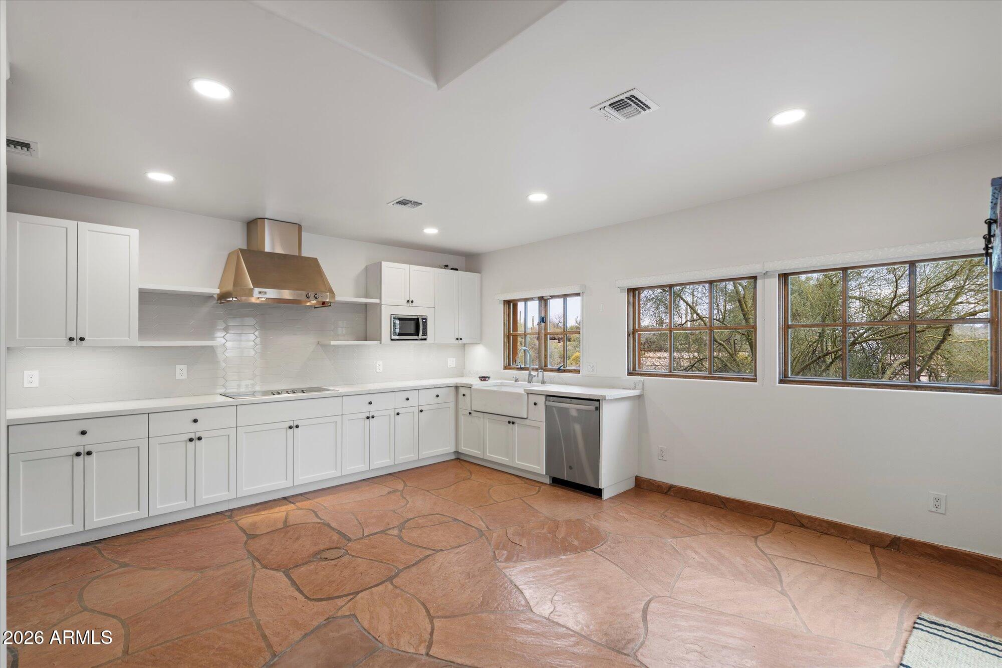 8400 E SMOKEHOUSE Trail