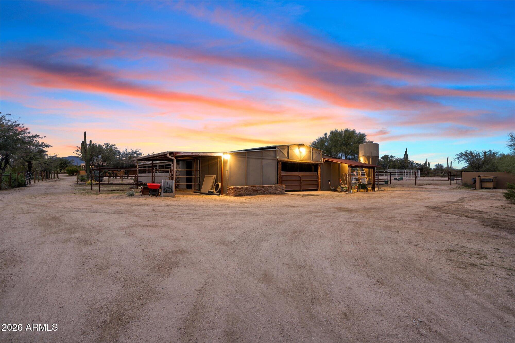 8400 E SMOKEHOUSE Trail