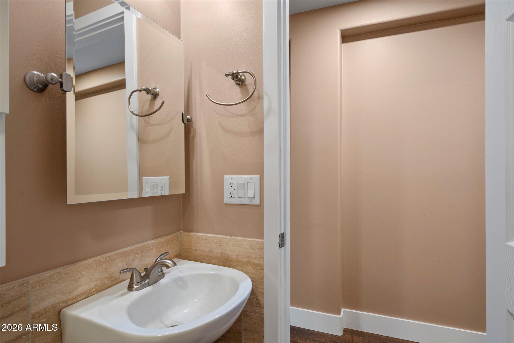 8400 E SMOKEHOUSE Trail