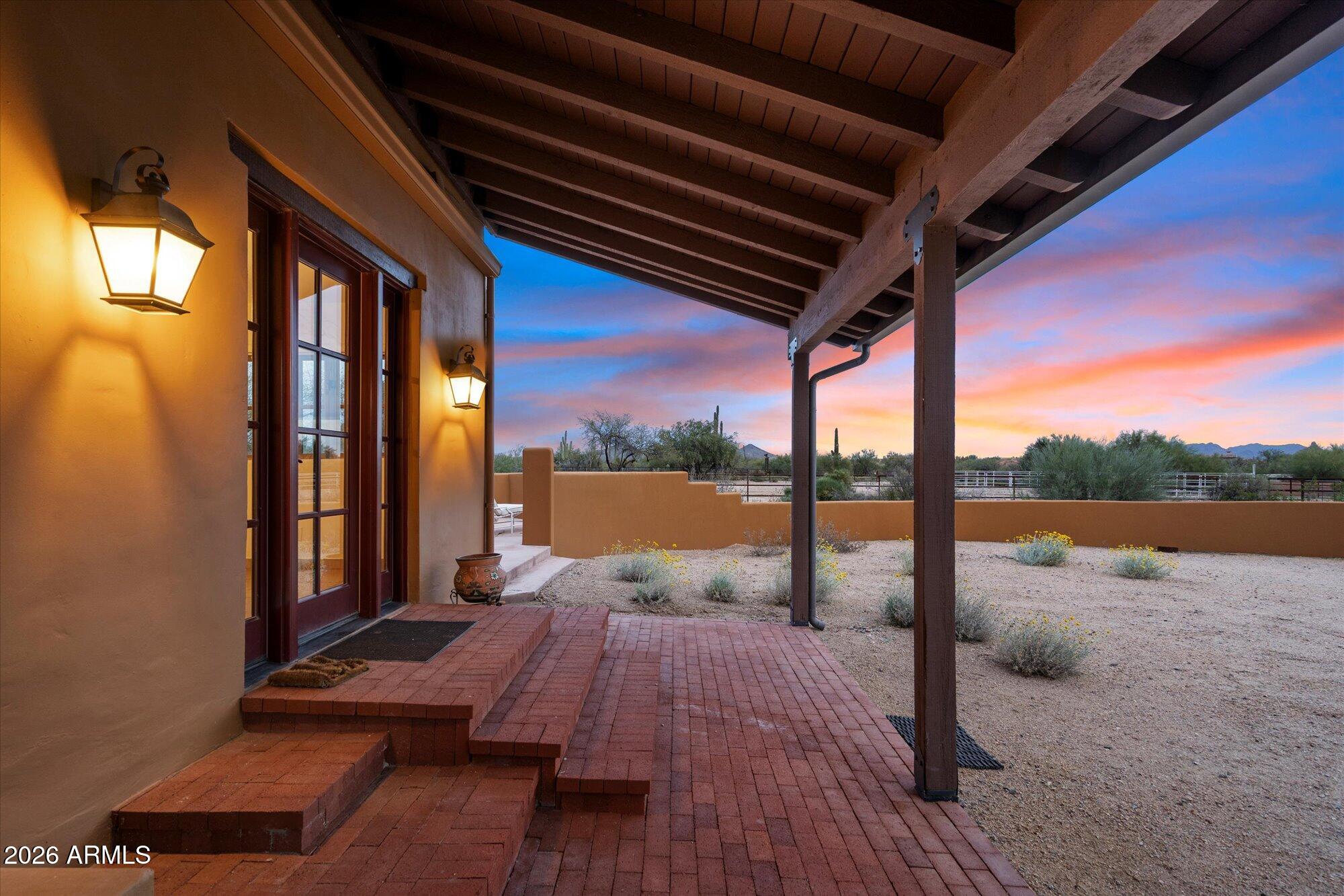 8400 E SMOKEHOUSE Trail