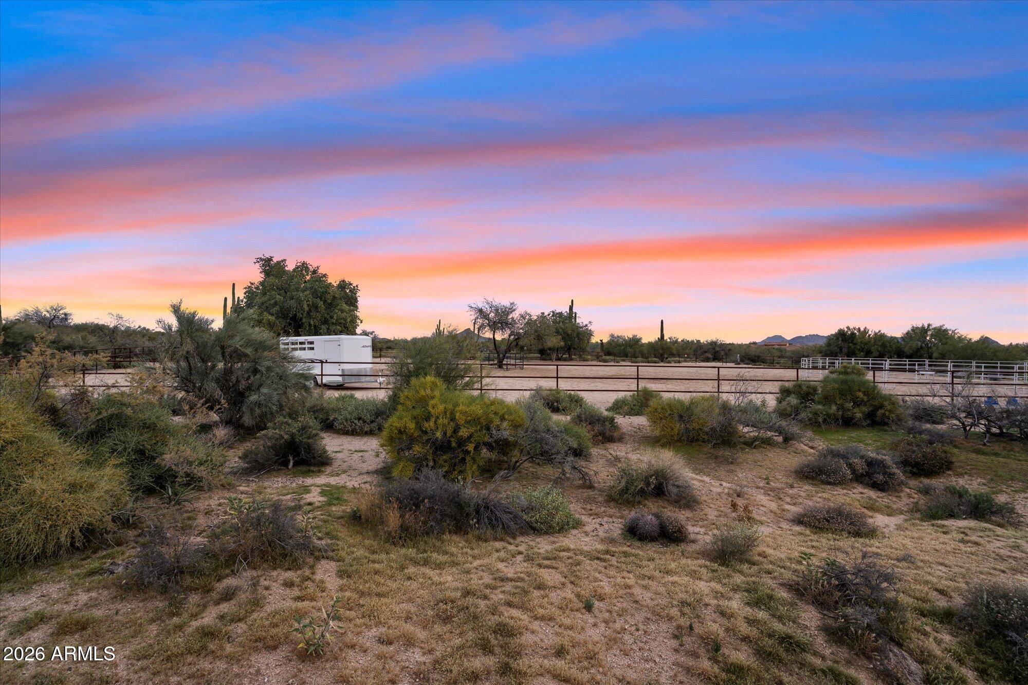 8400 E SMOKEHOUSE Trail