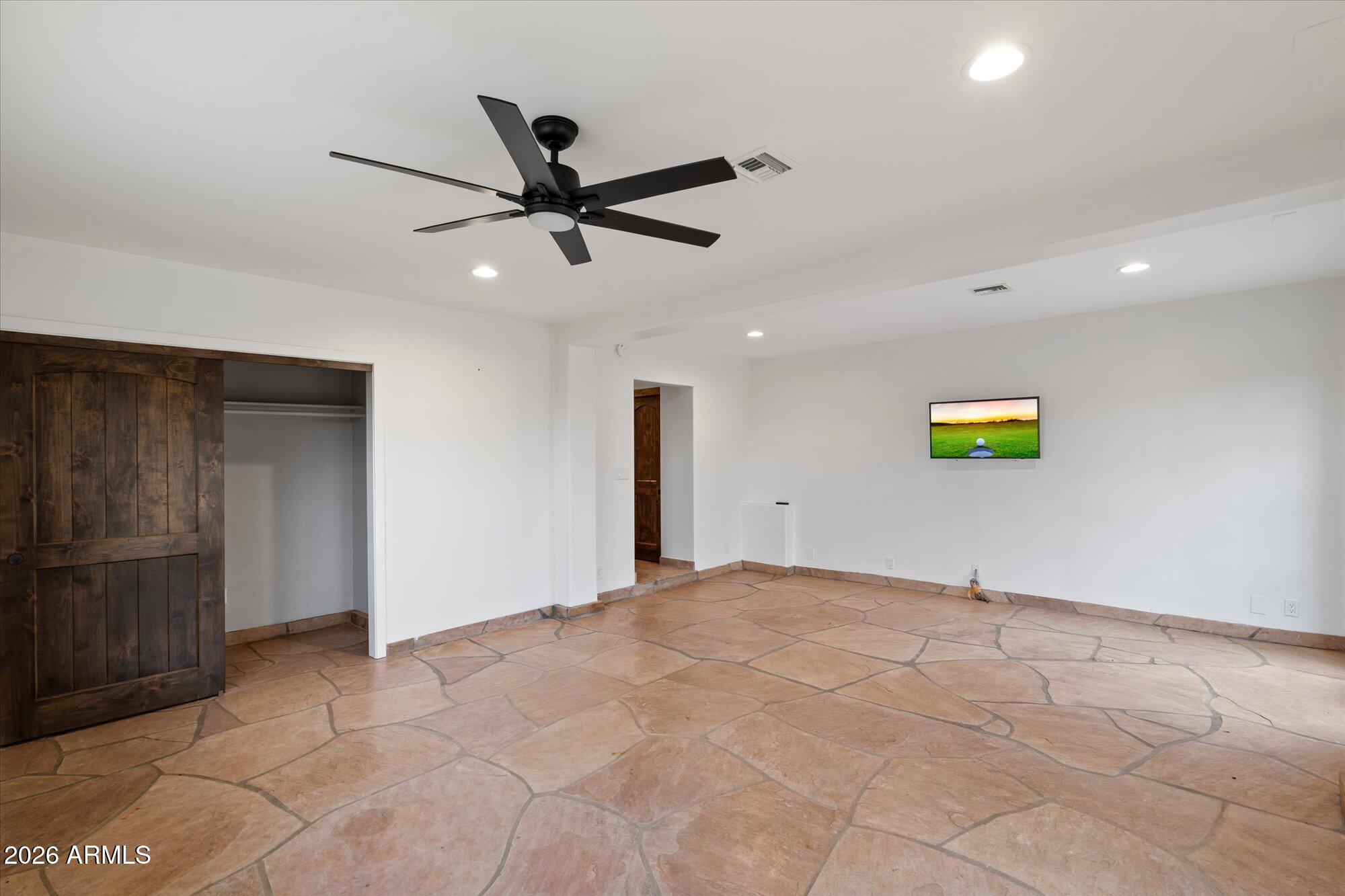 8400 E SMOKEHOUSE Trail