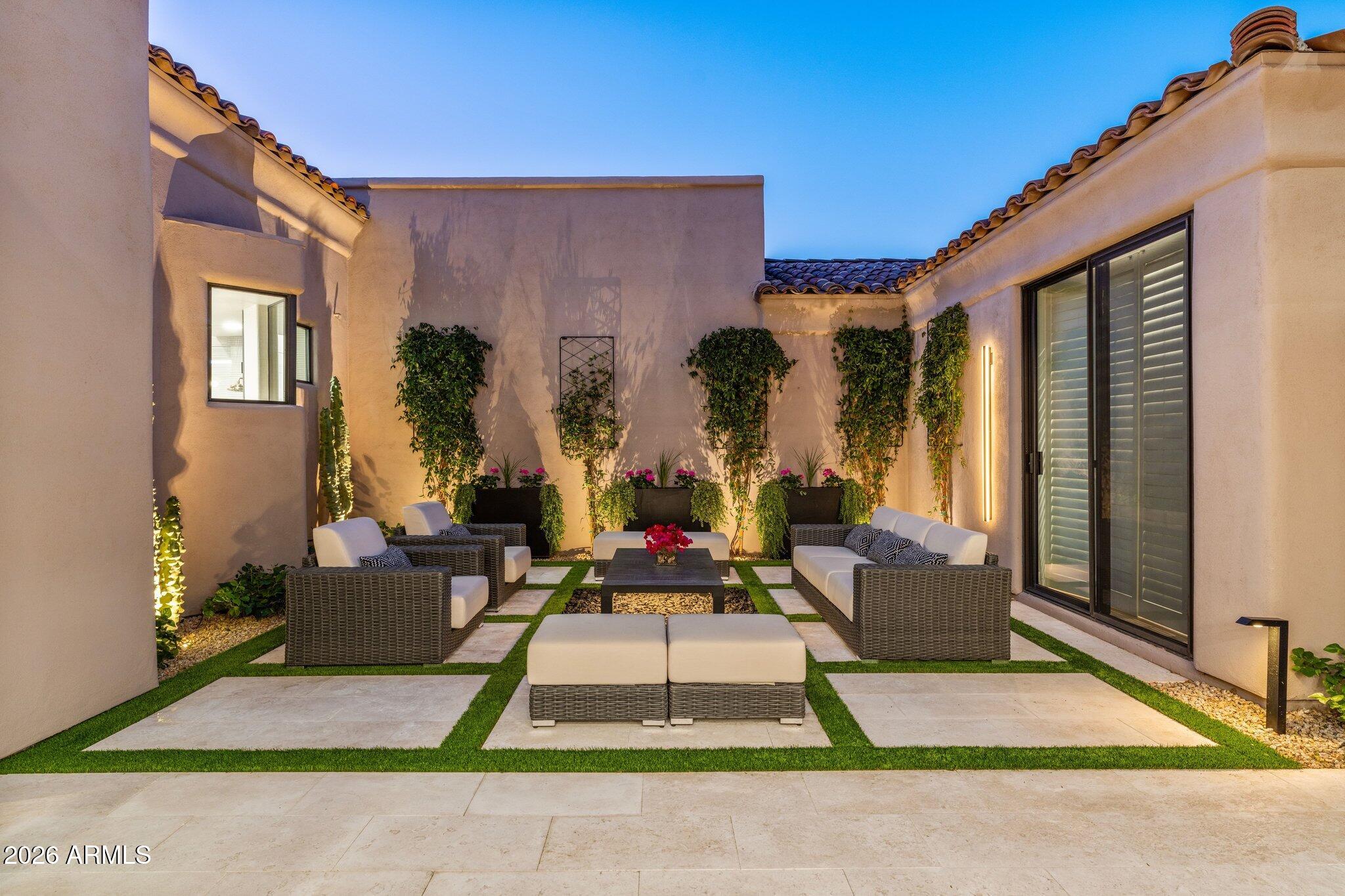 9280 E THOMPSON PEAK Parkway 30