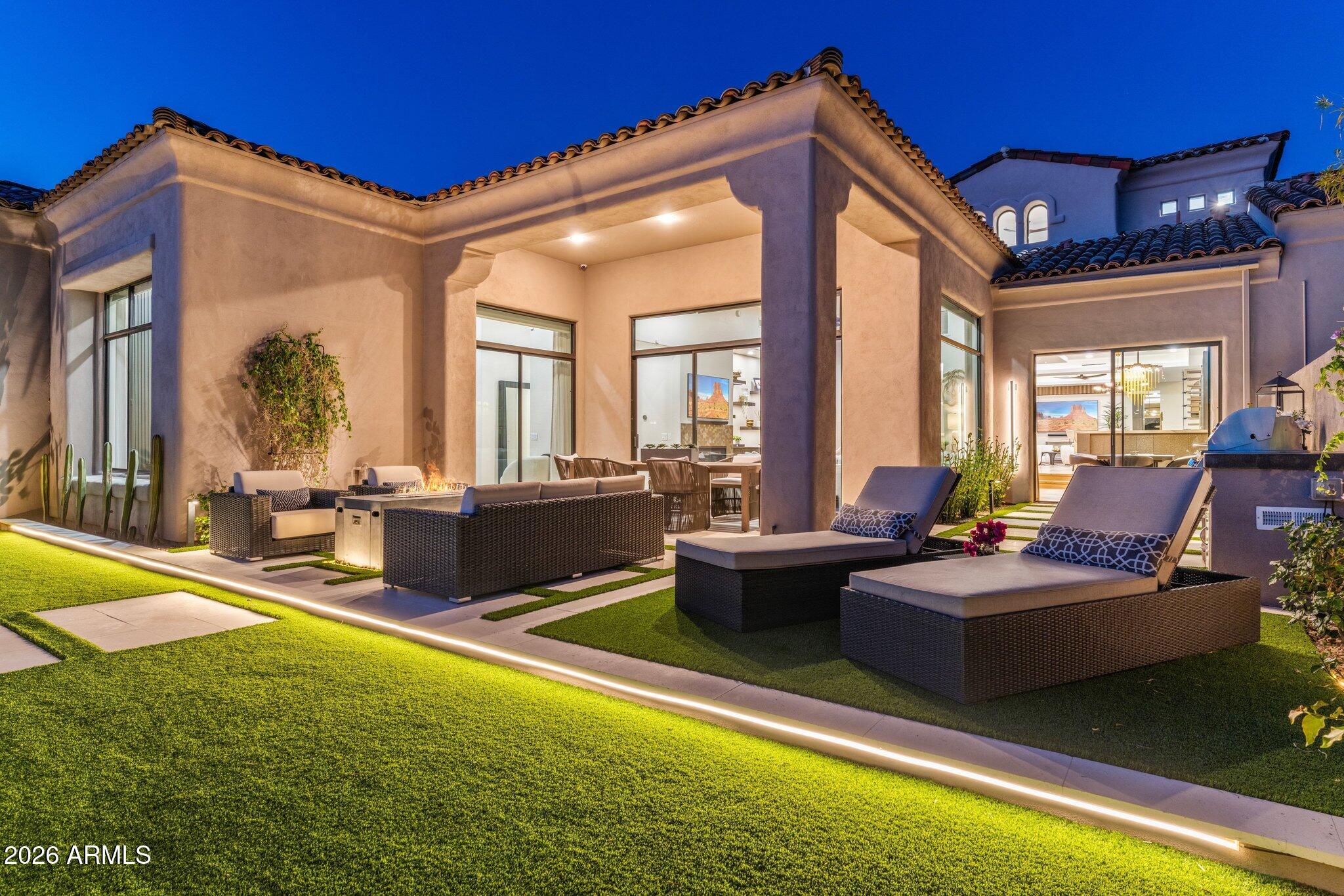 9280 E THOMPSON PEAK Parkway 30