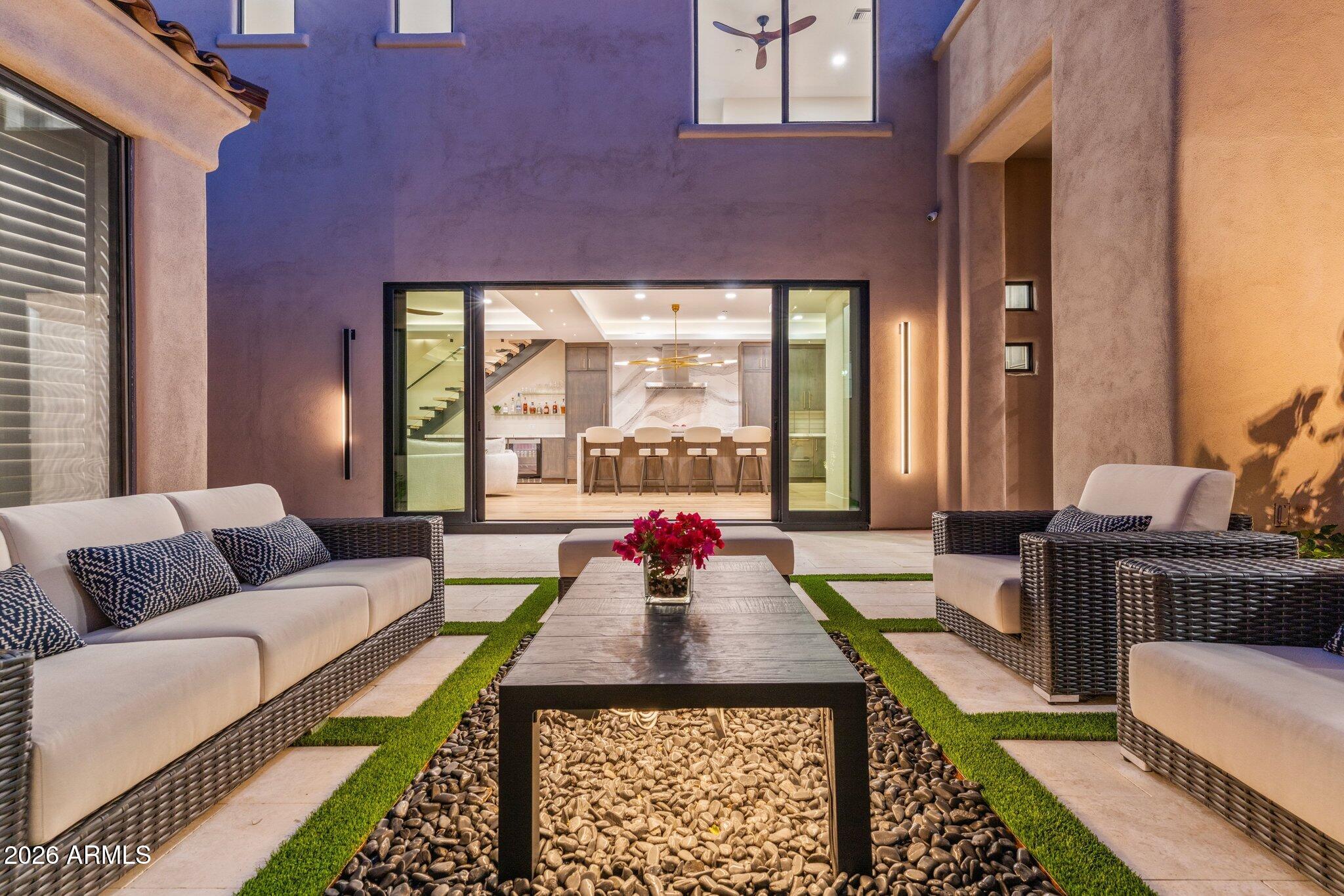 9280 E THOMPSON PEAK Parkway 30