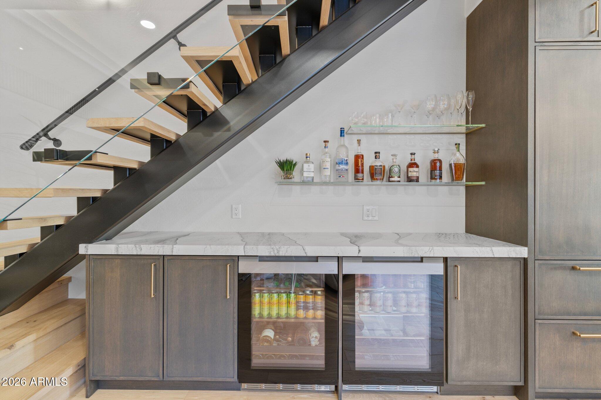 9280 E THOMPSON PEAK Parkway 30