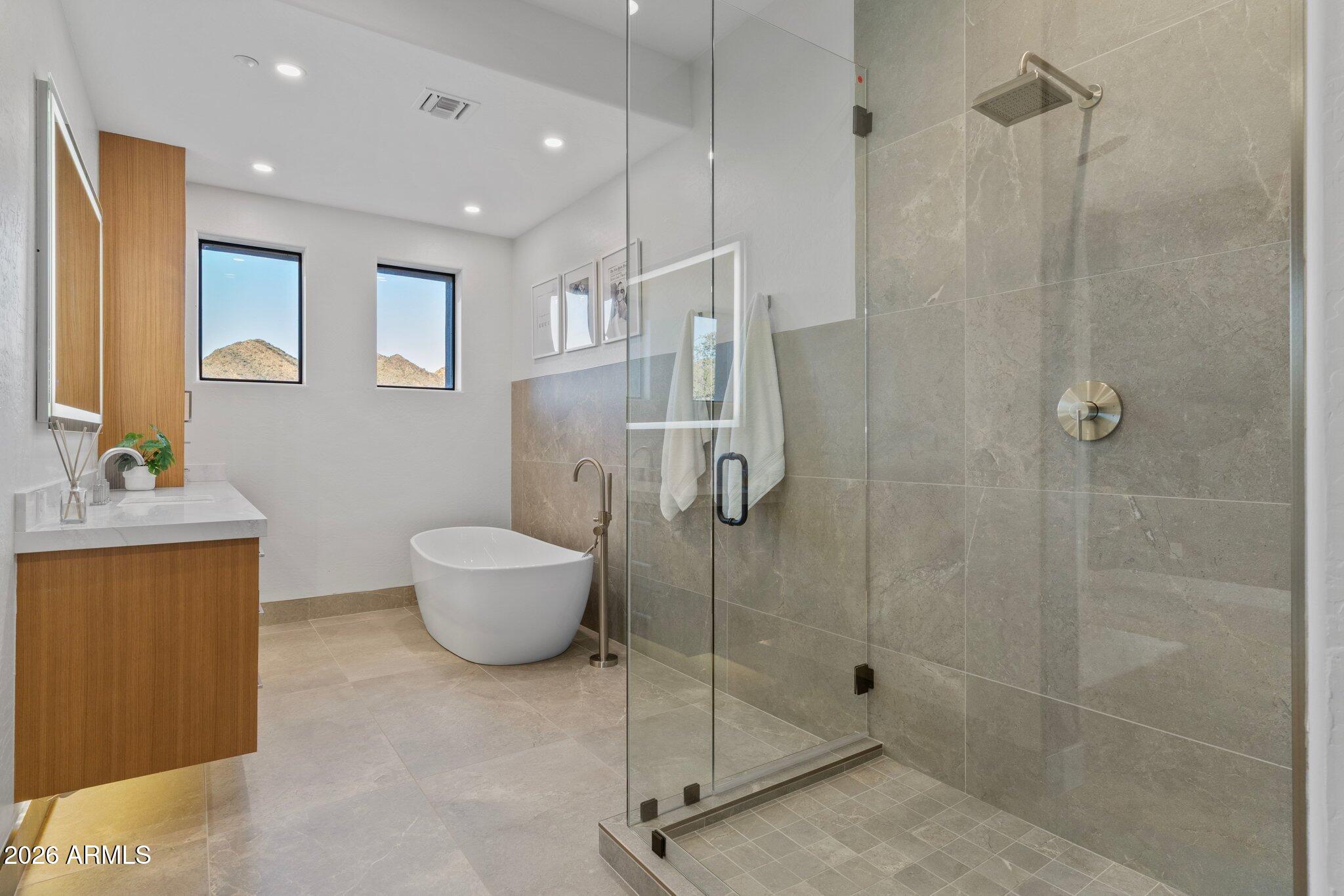 9280 E THOMPSON PEAK Parkway 30