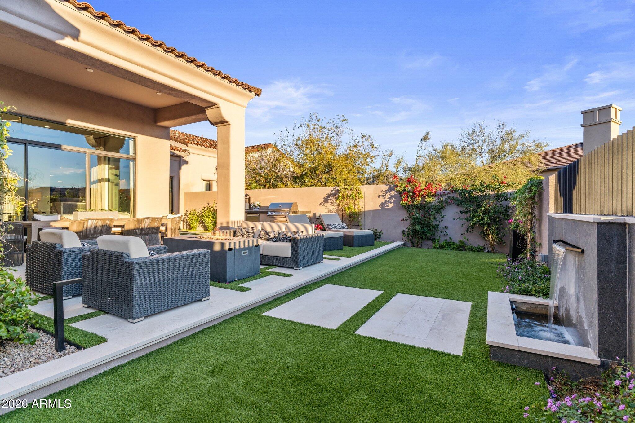 9280 E THOMPSON PEAK Parkway 30