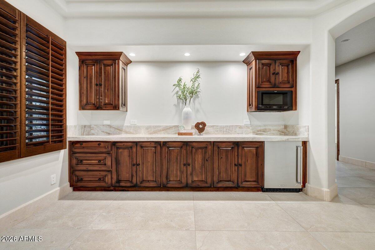 11105 E IRONWOOD Drive