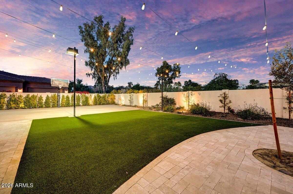 11105 E IRONWOOD Drive