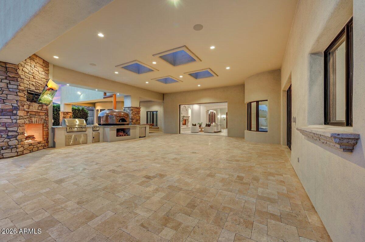 11105 E IRONWOOD Drive