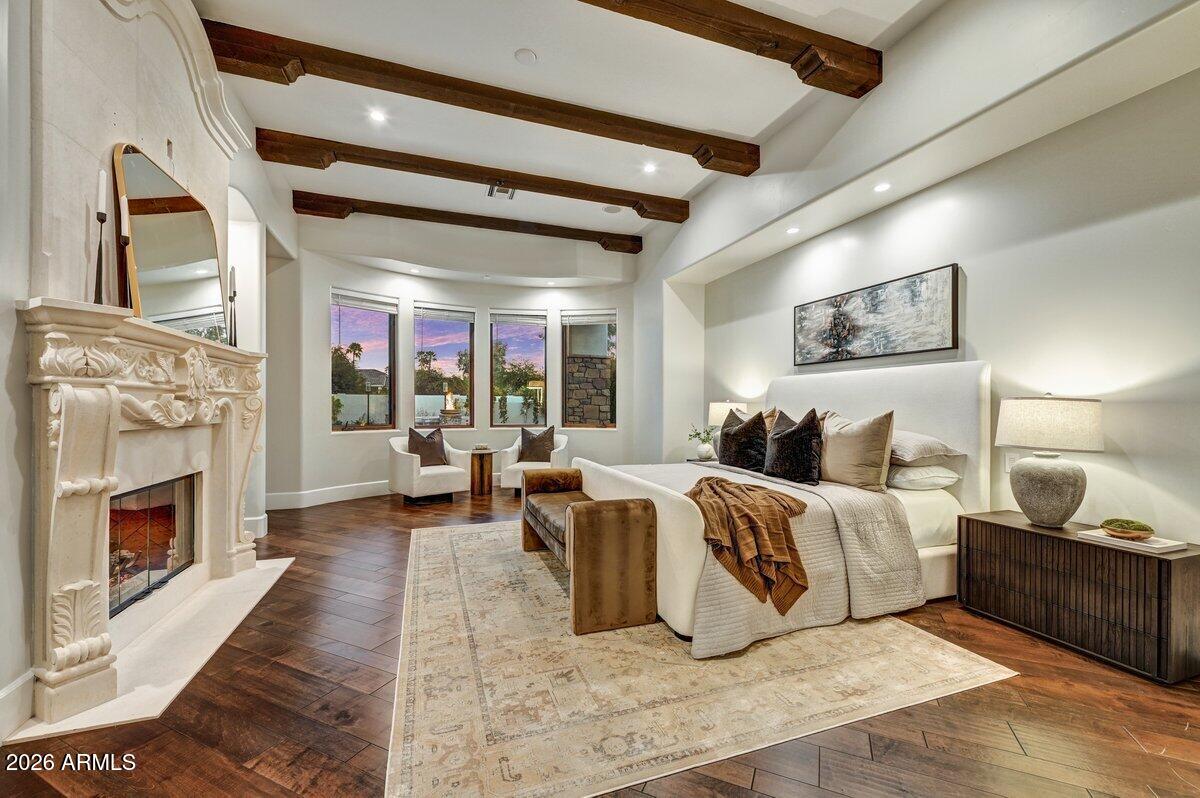 11105 E IRONWOOD Drive