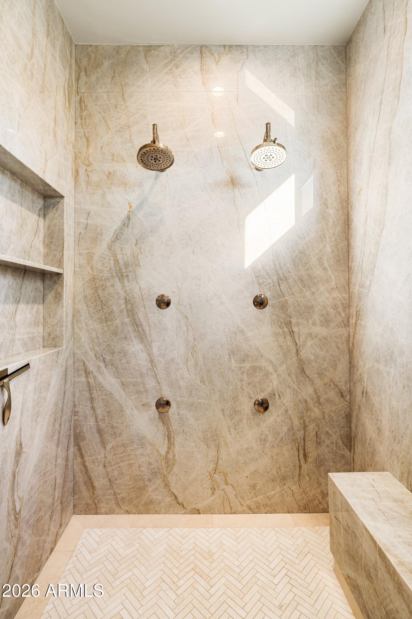 11105 E IRONWOOD Drive