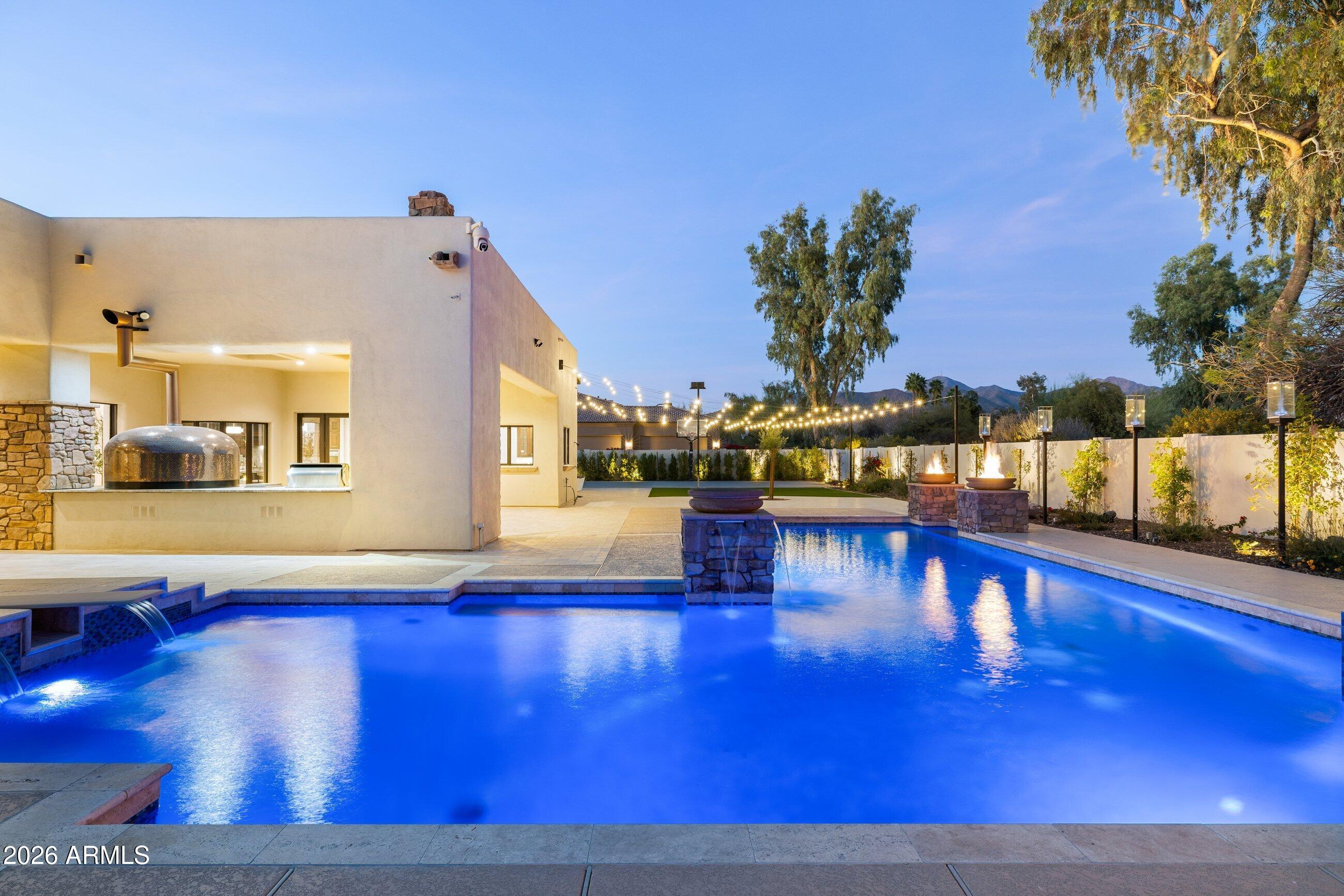 11105 E IRONWOOD Drive