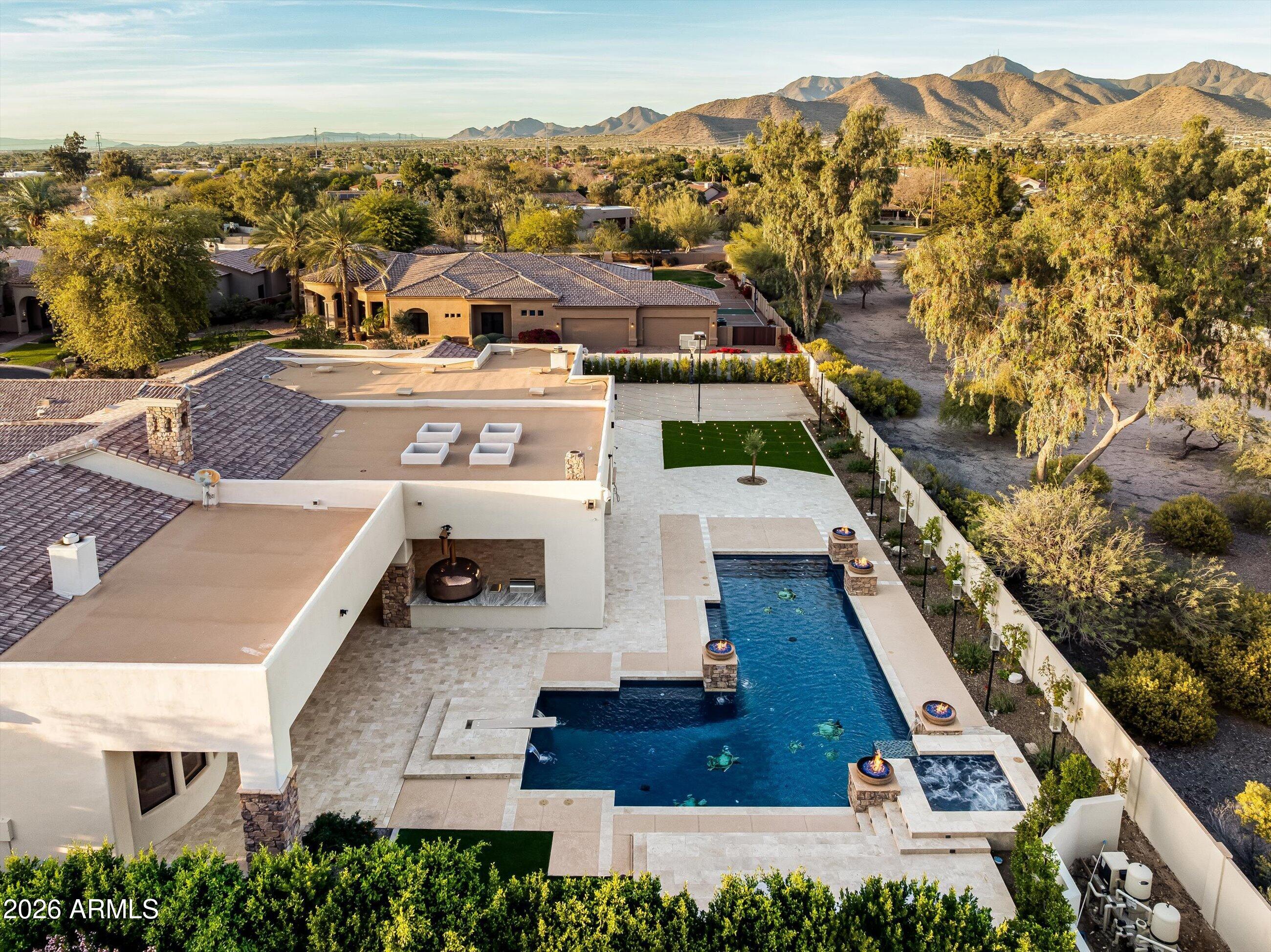 11105 E IRONWOOD Drive