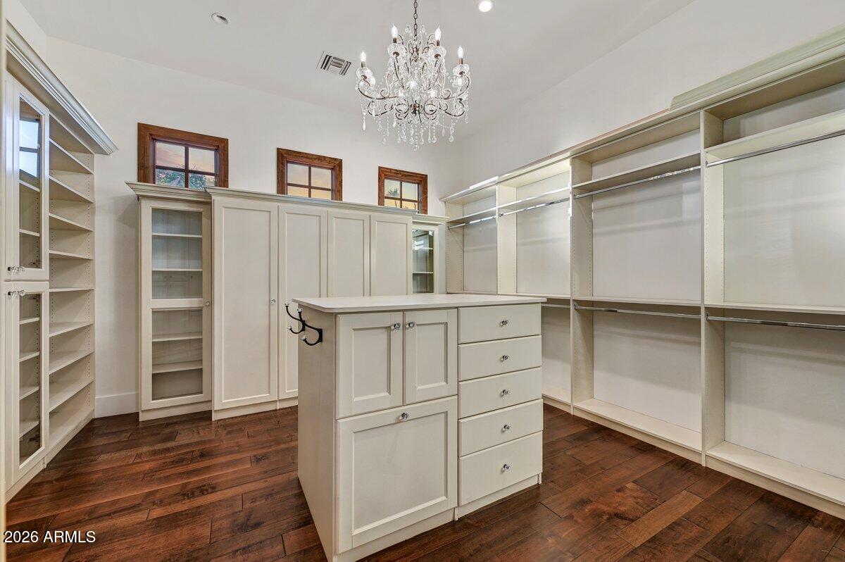 11105 E IRONWOOD Drive