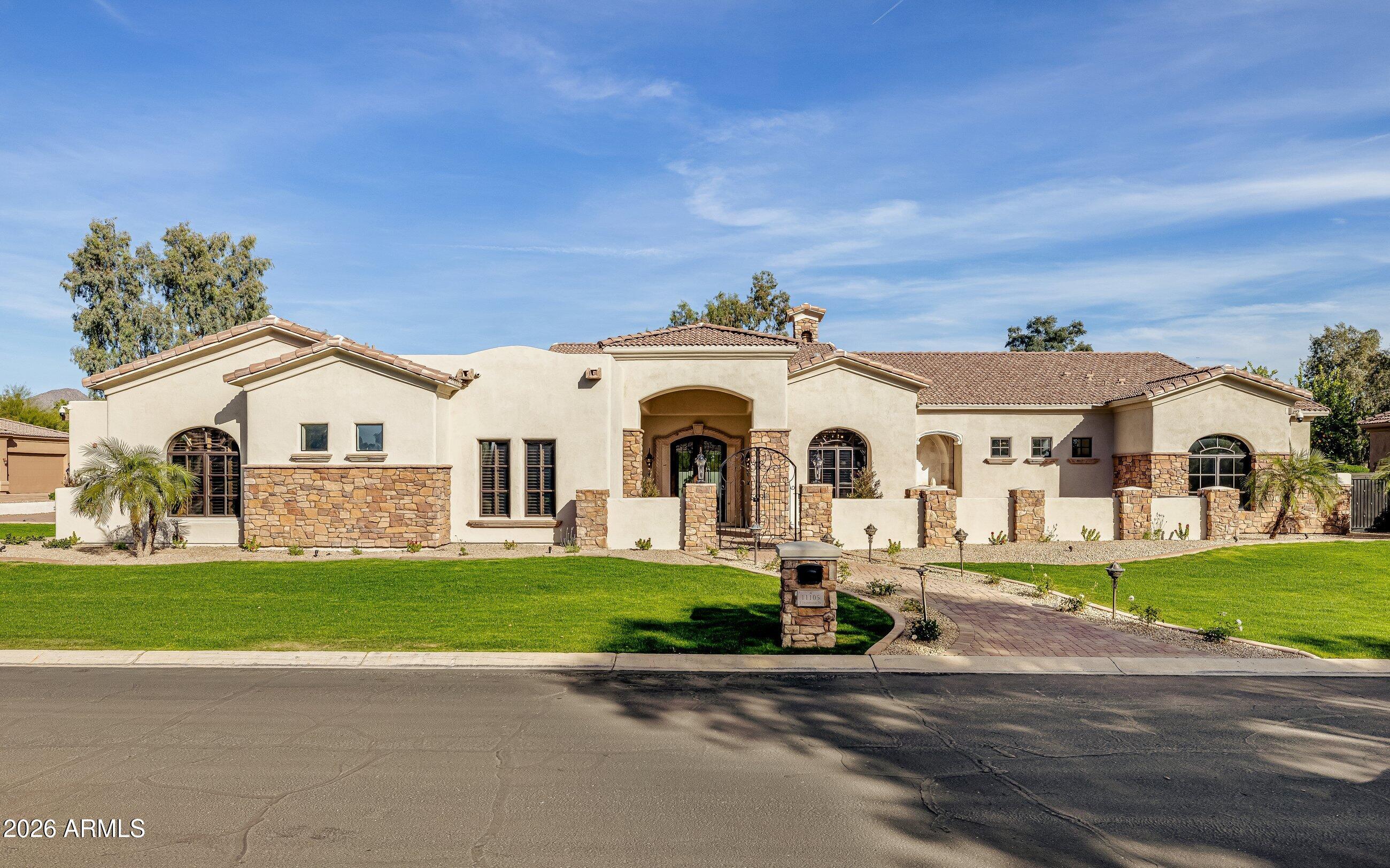 11105 E IRONWOOD Drive