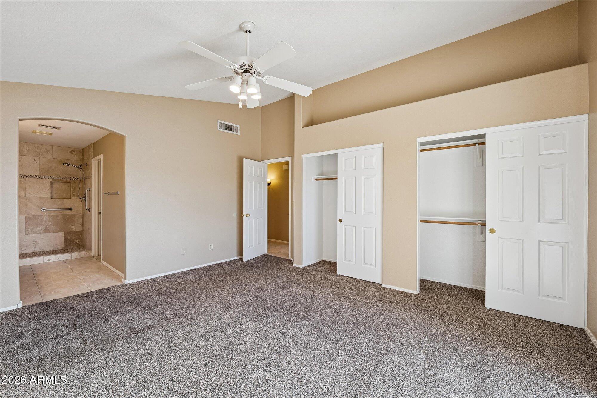 4425 E HIDDENVIEW Drive