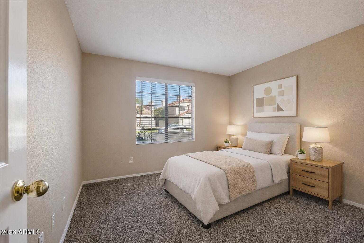 4425 E HIDDENVIEW Drive