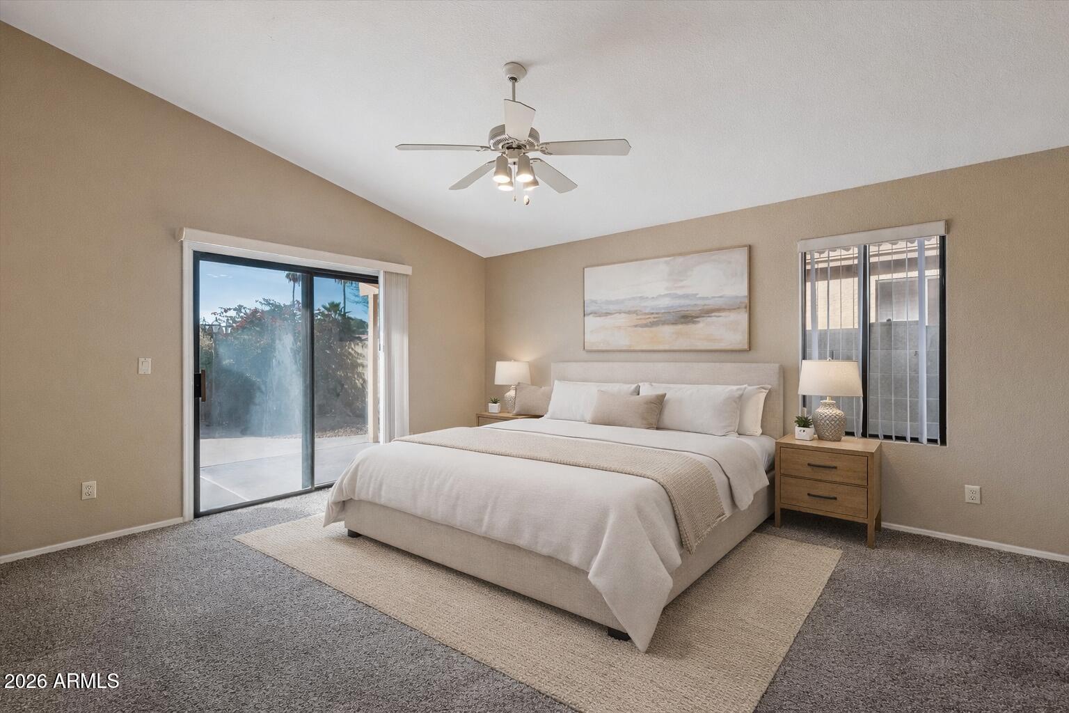 4425 E HIDDENVIEW Drive