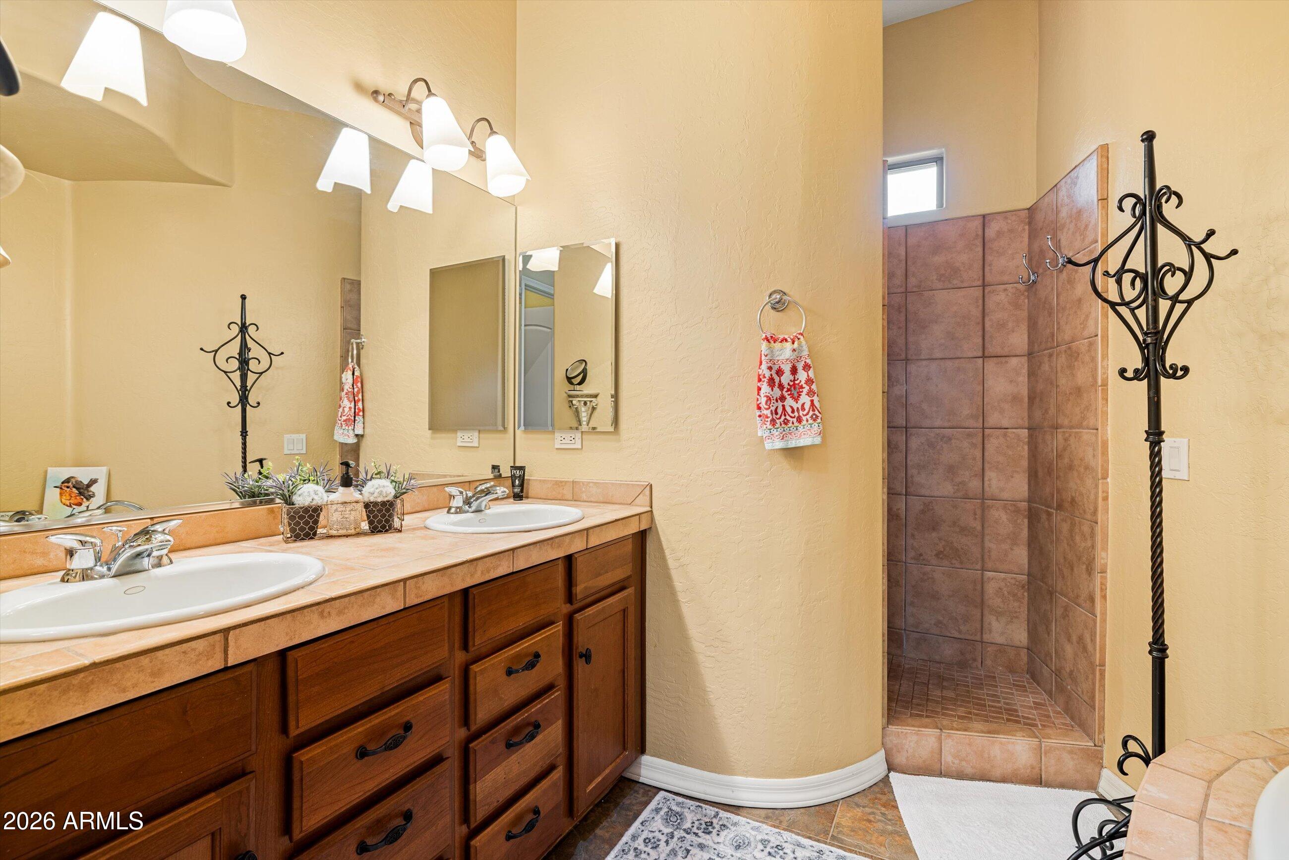 5370 S DESERT DAWN Drive 46