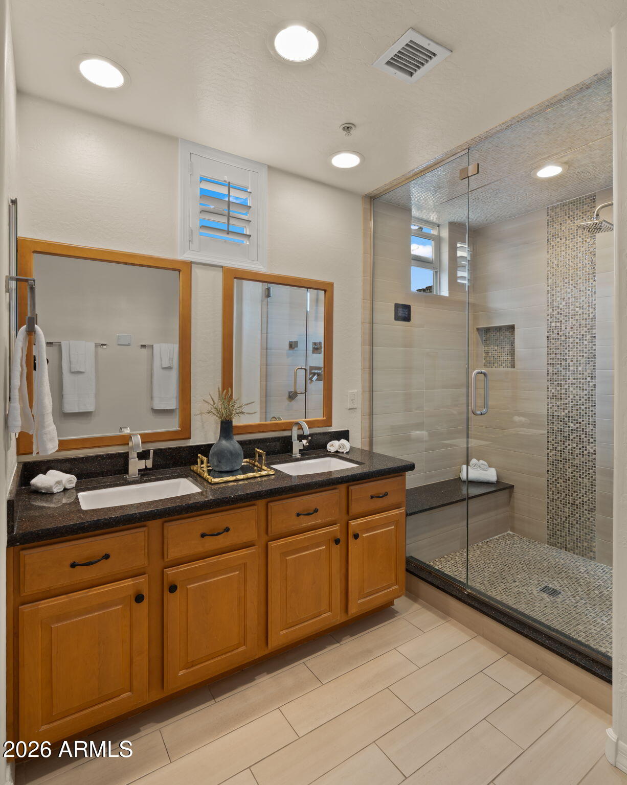 706 E WASHINGTON Street 101