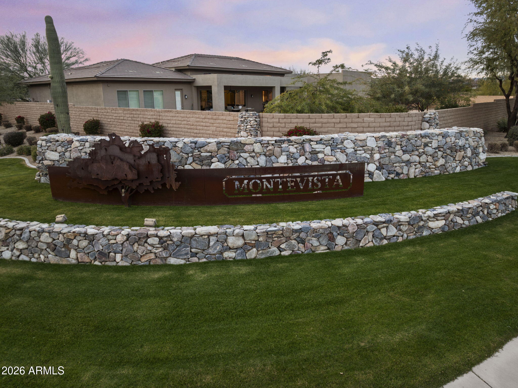 5430 E LAS PIEDRAS Way