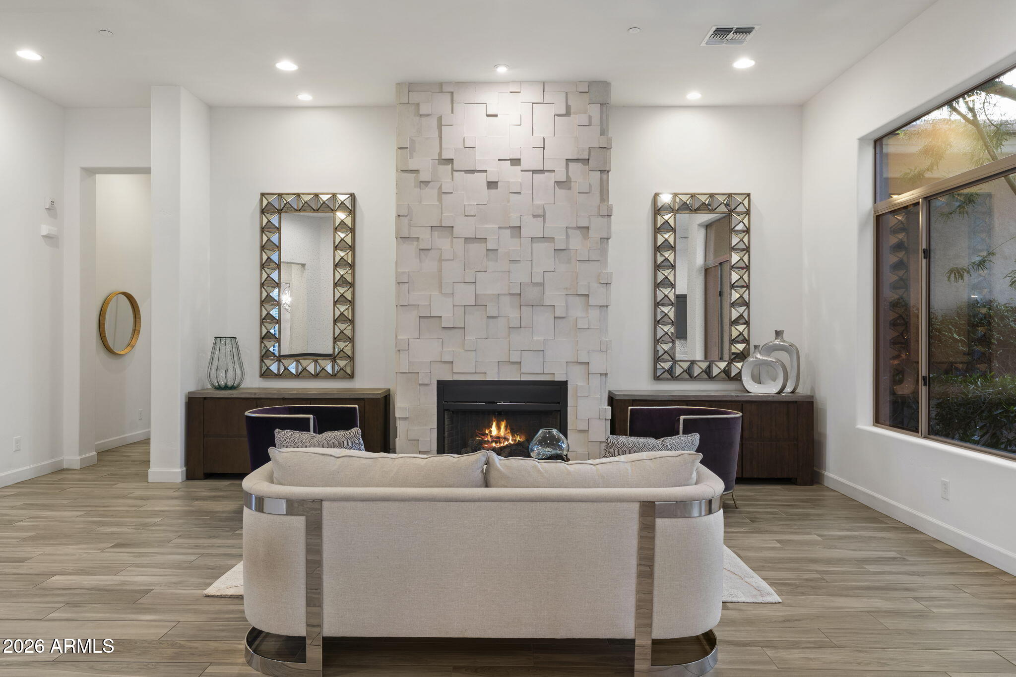 5430 E LAS PIEDRAS Way