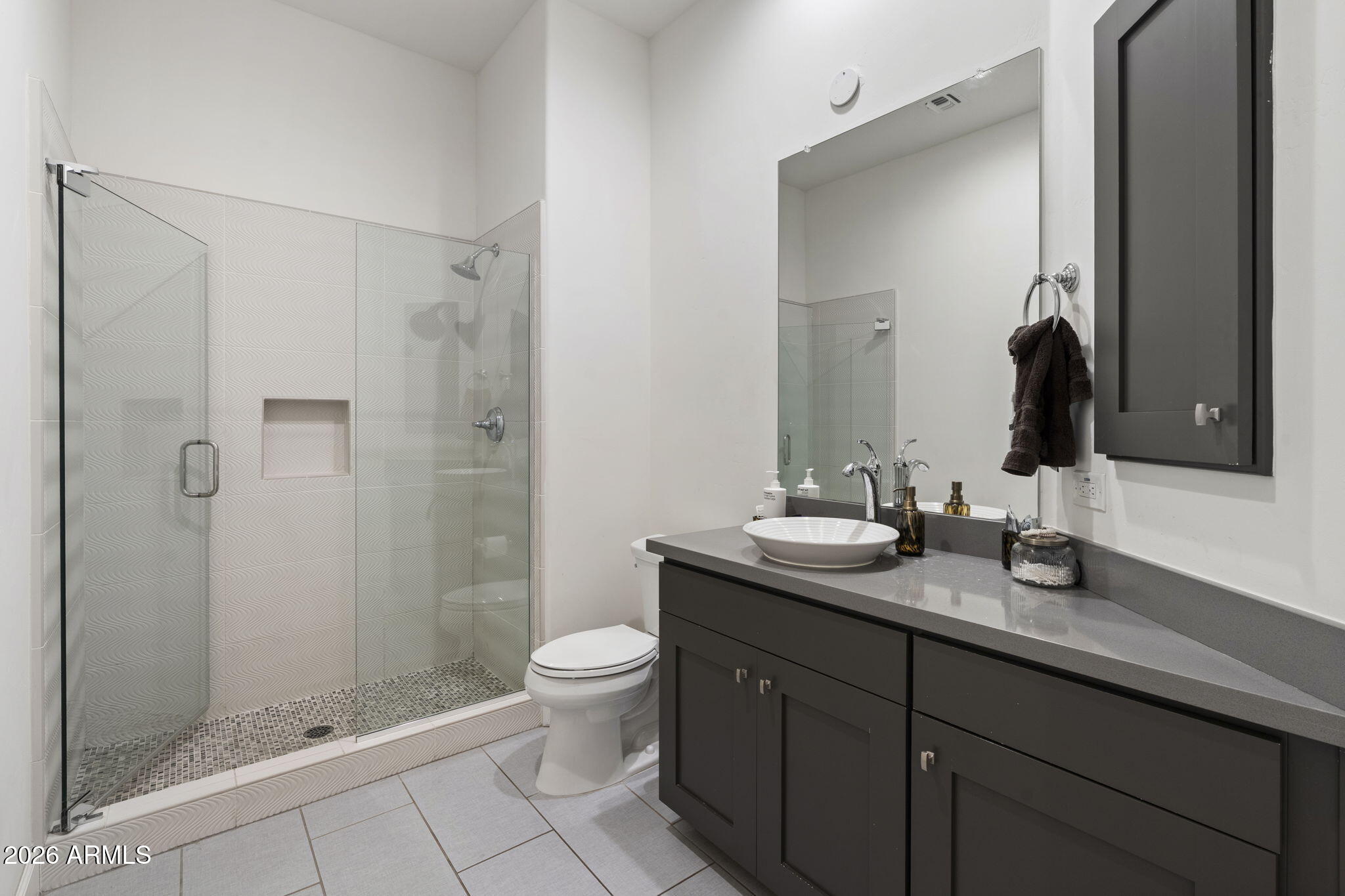 5430 E LAS PIEDRAS Way